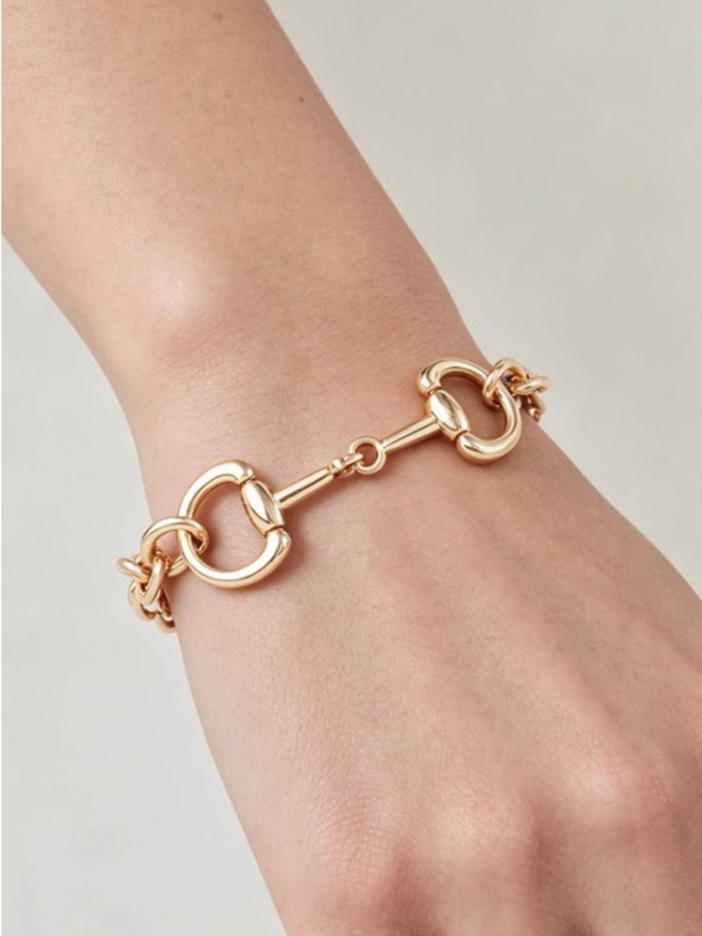 Polished Gold Horsebit Toggle Chain Bracelet